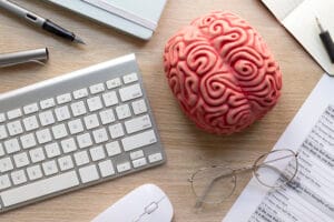 Cómo utilizar el neuromarketing para mejorar tus estrategias digitales
